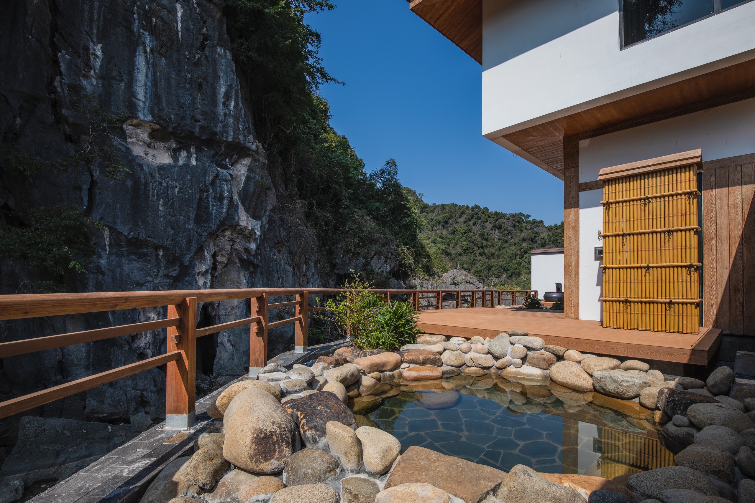 Biet thu don lap sun onsen thanh hoa 14